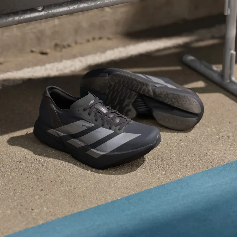 Adidas Adizero Adios Pro 4 Core Black / Iron Metallic / Carbon (JR4887)