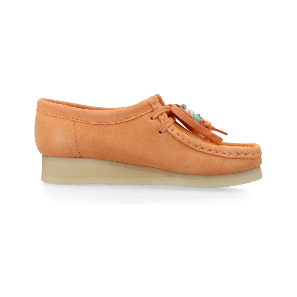 Clarks Originals Wallabee (pale peach sde) – 26180671