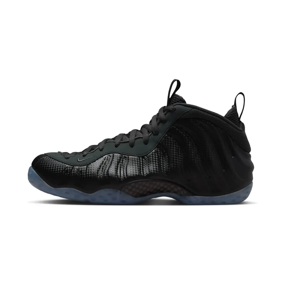 Nike Air Foamposite One “Carbon Fiber” (HF2902-002)