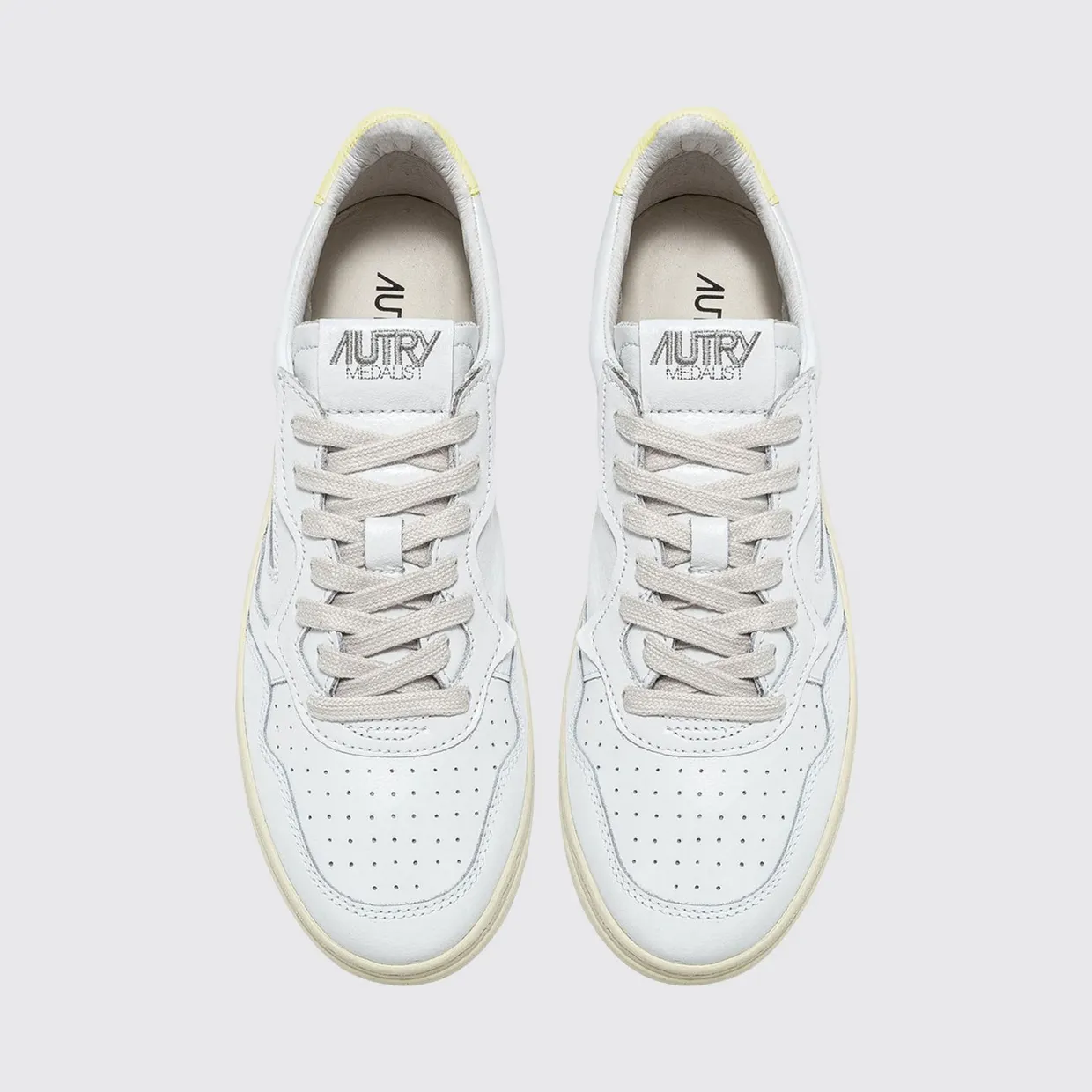 Autry Medalist Low Leather Sneakers Yellow (AULMLL09) (2)