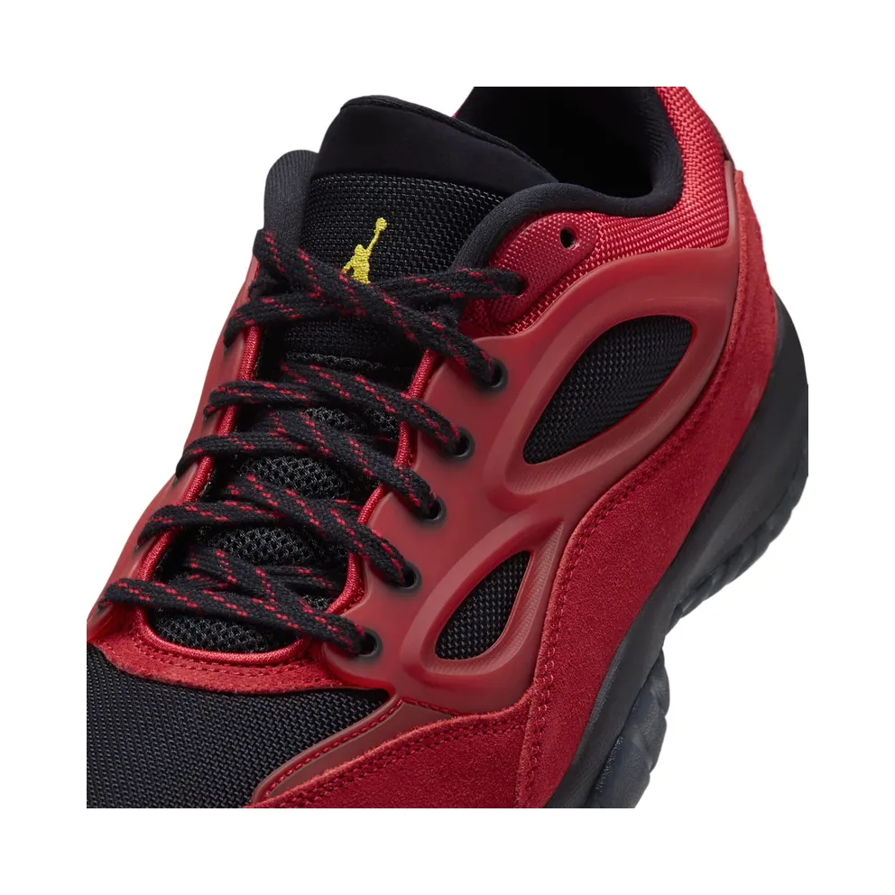 Jordan Dimension 95 – “University Red / Black / Anthracite / Tour Yellow” (HV4928-600)