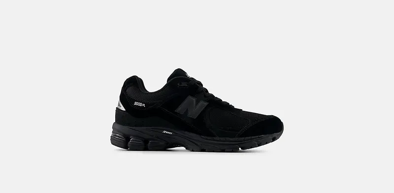 New Balance 2002R “Black Metallic” (U200278J)