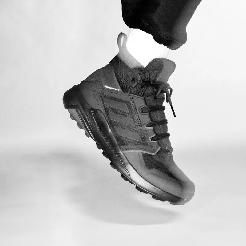 adidas Pharrell Williams Trailmaker Mid GORE-TEX Hiking Core Black / Core Black / Dgh Solid Grey (GZ8342)