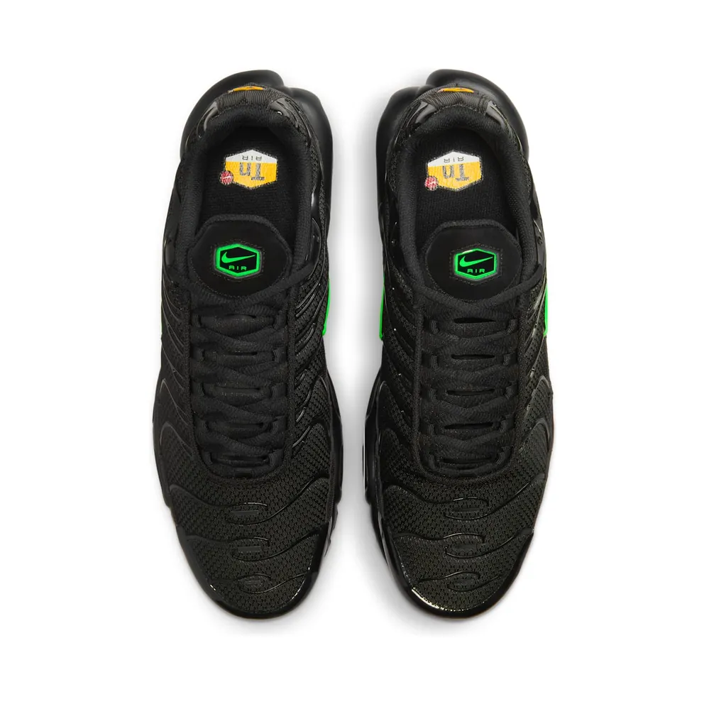 Nike Air Max Plus Black Green Strike (DM0032-024)