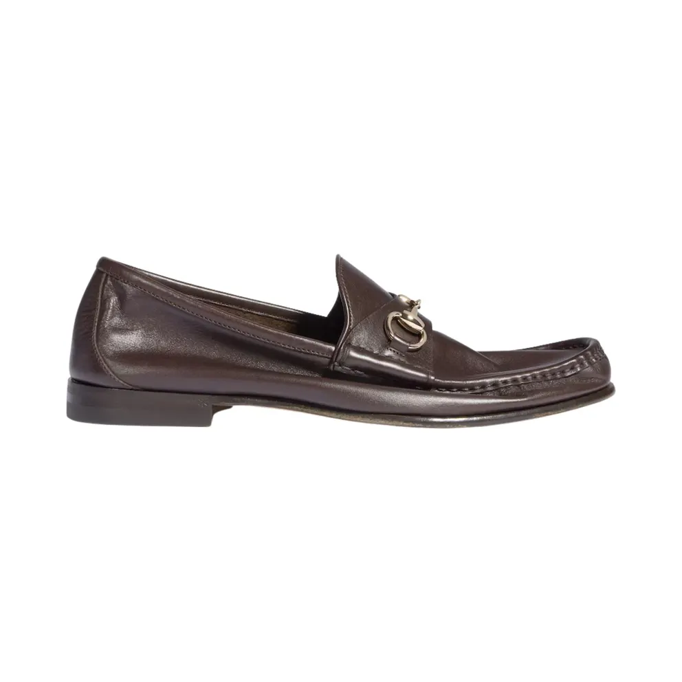 Gucci Lugano Leather Loafers 864119AAF3Q2140