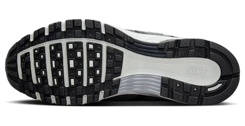 Nike P-6000 “Anthracite Smoke Grey” (HQ3818-001): grijs dat gewoon werkt (2)
