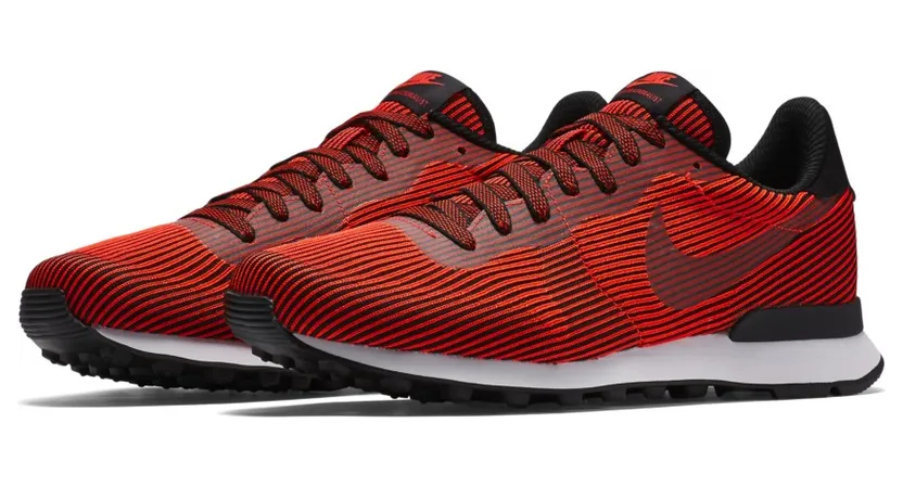 Nike Internationalist Kjcrd M Qs Black/Black/Bright Crimson