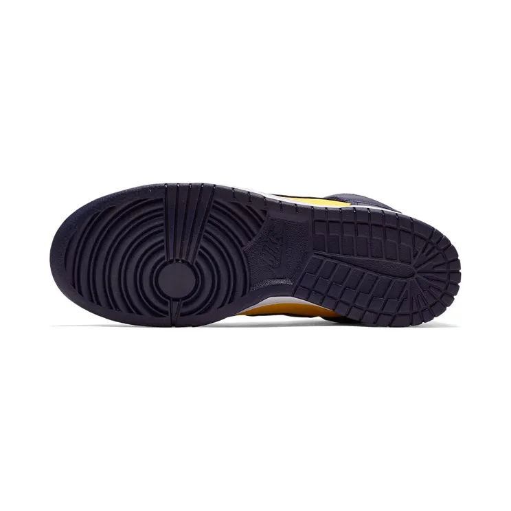 nike-dunk 850477-700