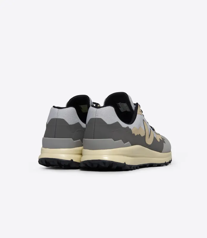 VEJA Fitz Roy – Grey (FT2303774)