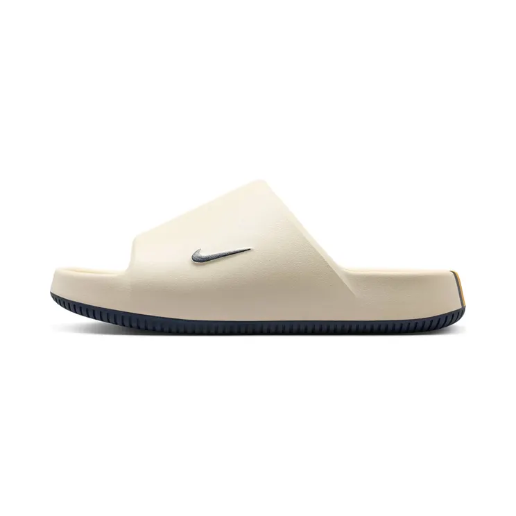 nike-calm IM3261-100