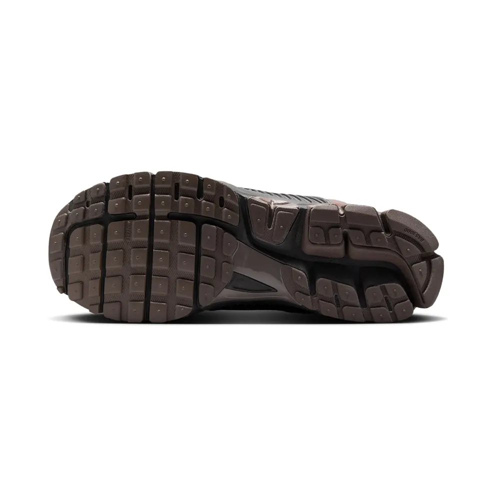 Nike Zoom Vomero 5 (Brown / Black) – HF5493-201