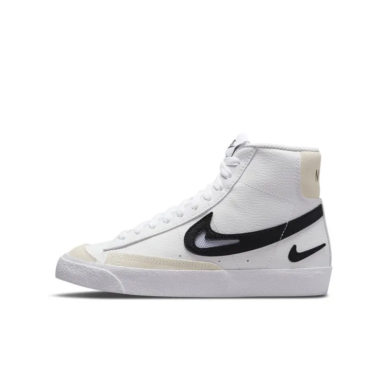 Nike Blazer Older Kids’ White (DR7893-100)