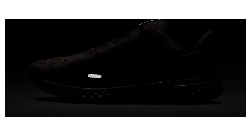 nike-revolution BQ3207-002