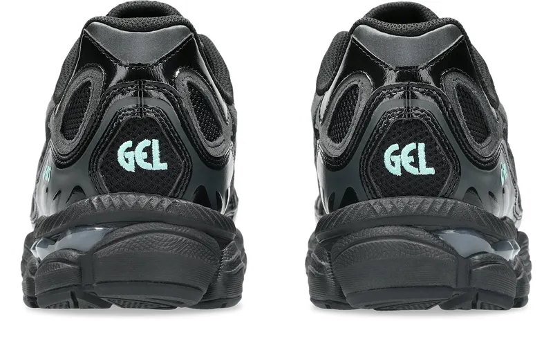 ASICS Gel-NYC Black / Graphite Grey (1203B060-001)