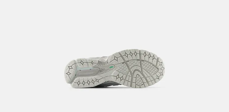 New Balance 1906R “Deep End White” (U19061HV)