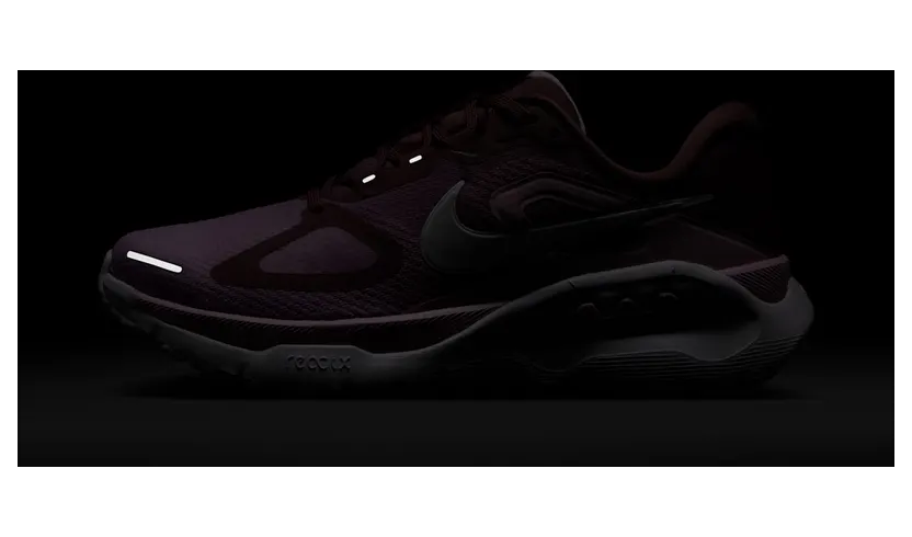 nike-structure HQ3049-600