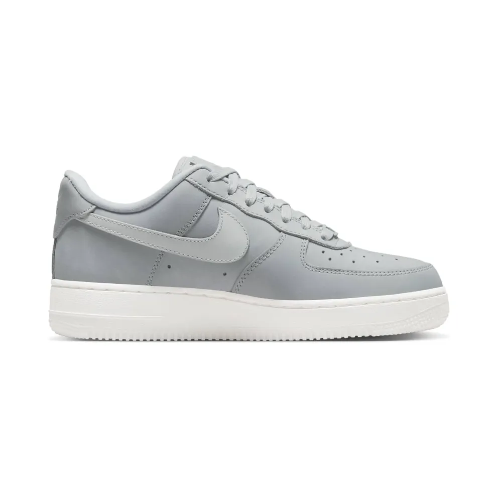 Nike AIR FORCE 1 LO ’07 PRM “Wolf Grey” (DR9503-001)