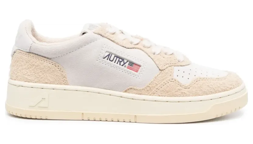 Autry -Patch “White” (AULWSH02SUEDEHAIRECRU)