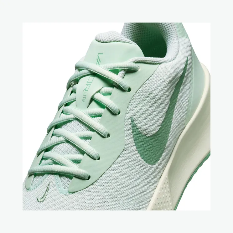 nikecourt FZ2156-301