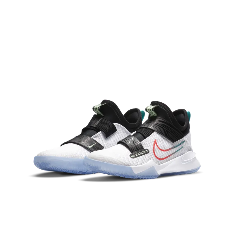 Nike Zoom Flight Older Kids’ Basketball White (CK0787-101)