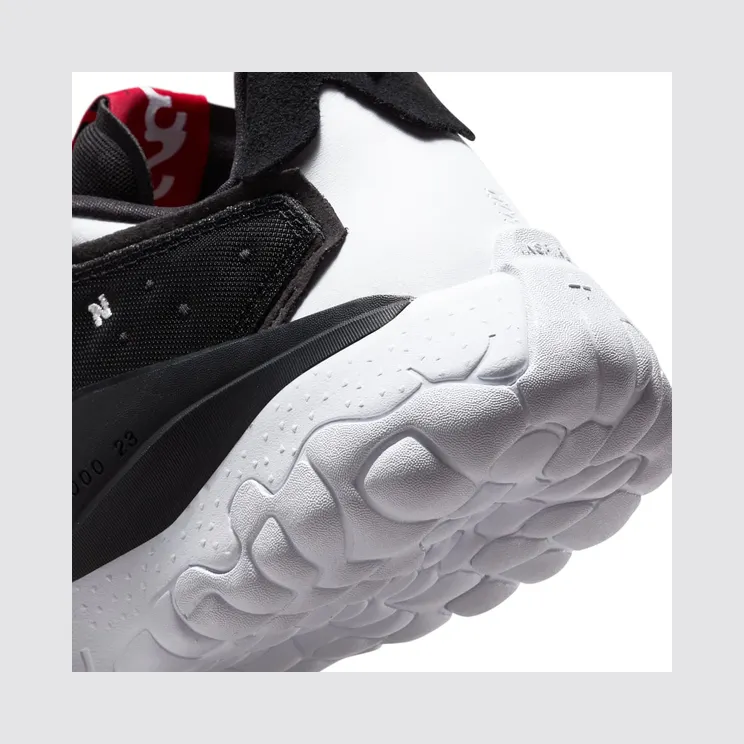 air-jordan-delta CV8121-011