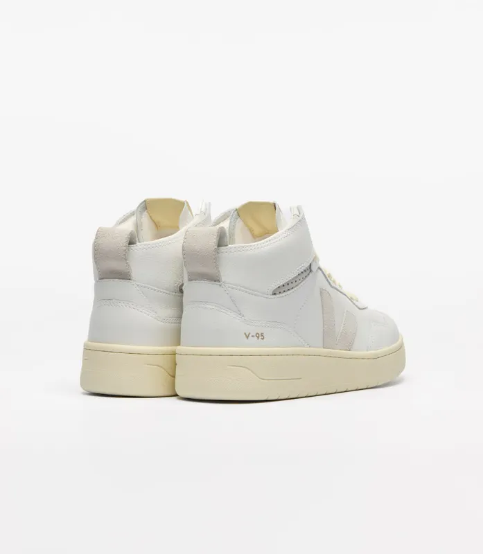 VEJA V-95 – White (QZ2003683)
