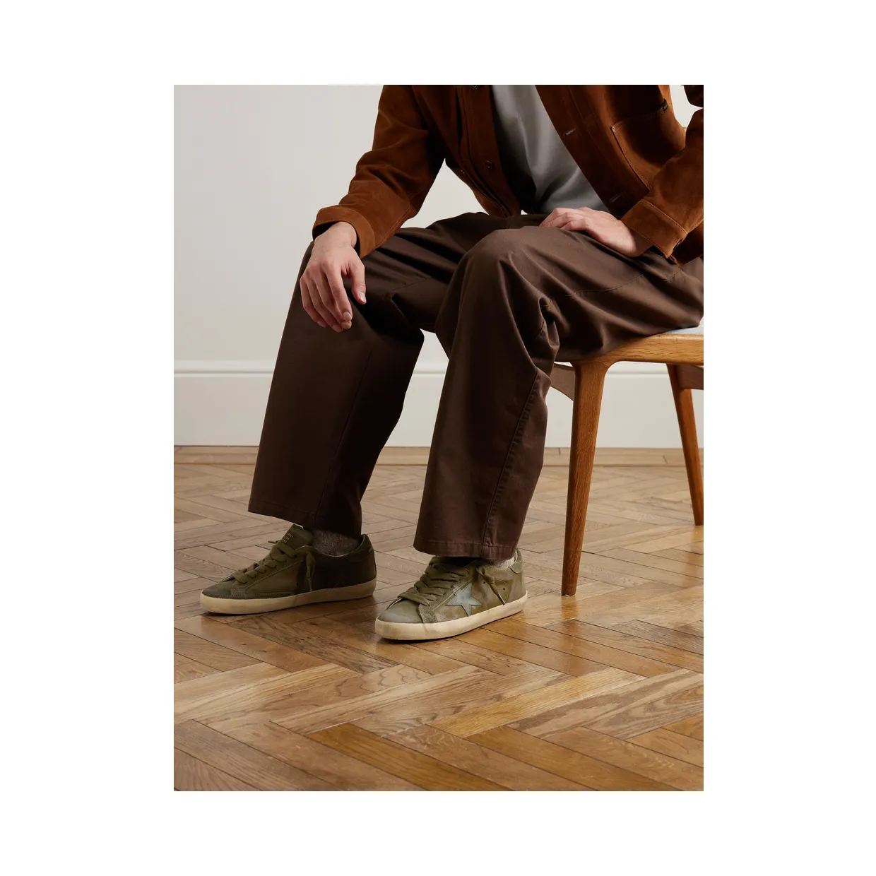Golden Goose Super-Star Distressed Suede-Trimmed Full-Grain Leather Sneakers Army green (GMF00101.F008156) (2)