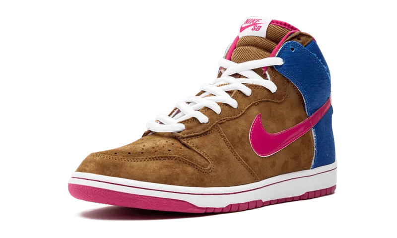 Nike Dunk High Pro SB “Todd Bratrud” (305050-261)