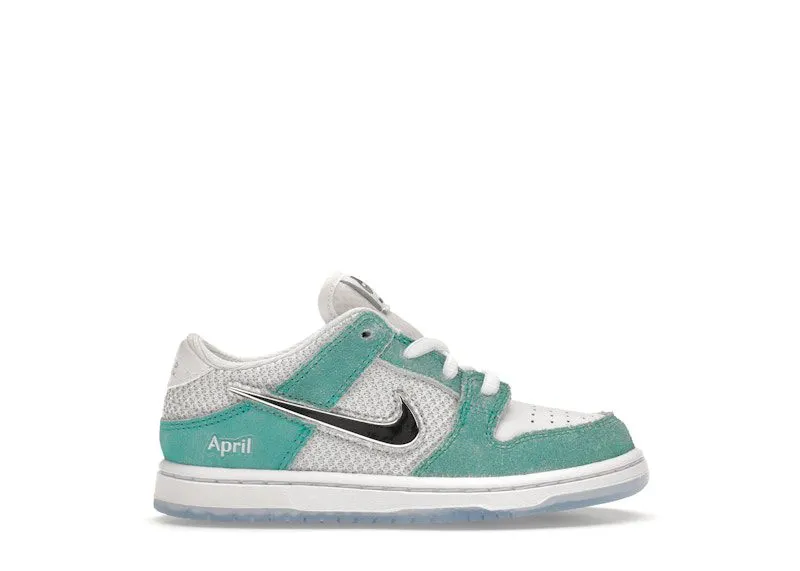 Nike SB Dunk Low April Skateboards (FZ6107-300)