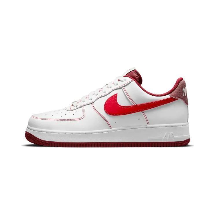 Nike Air Force 1 ’07 First Use “White / Team Red / Sail / University Red” (DA8478-101)