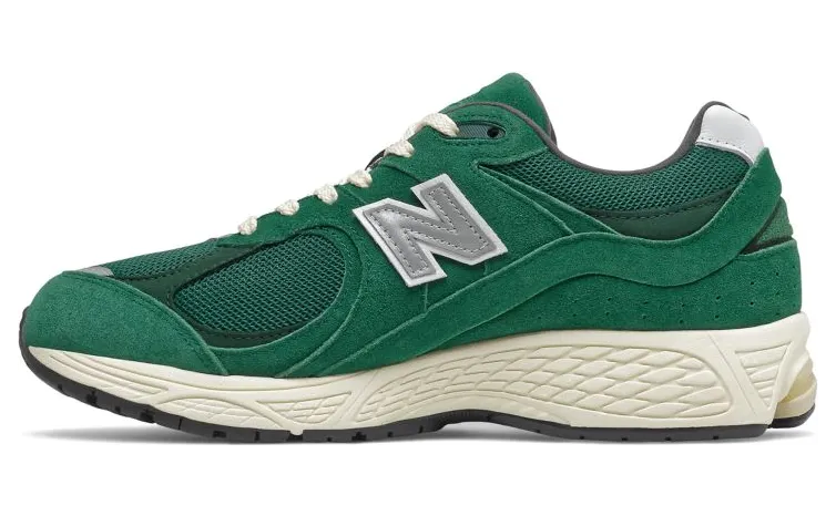 new-balance-2002r M2002RHB