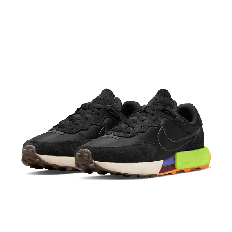 Nike FONTANKA WAFFLE “Black Volt” (DC3579-001)