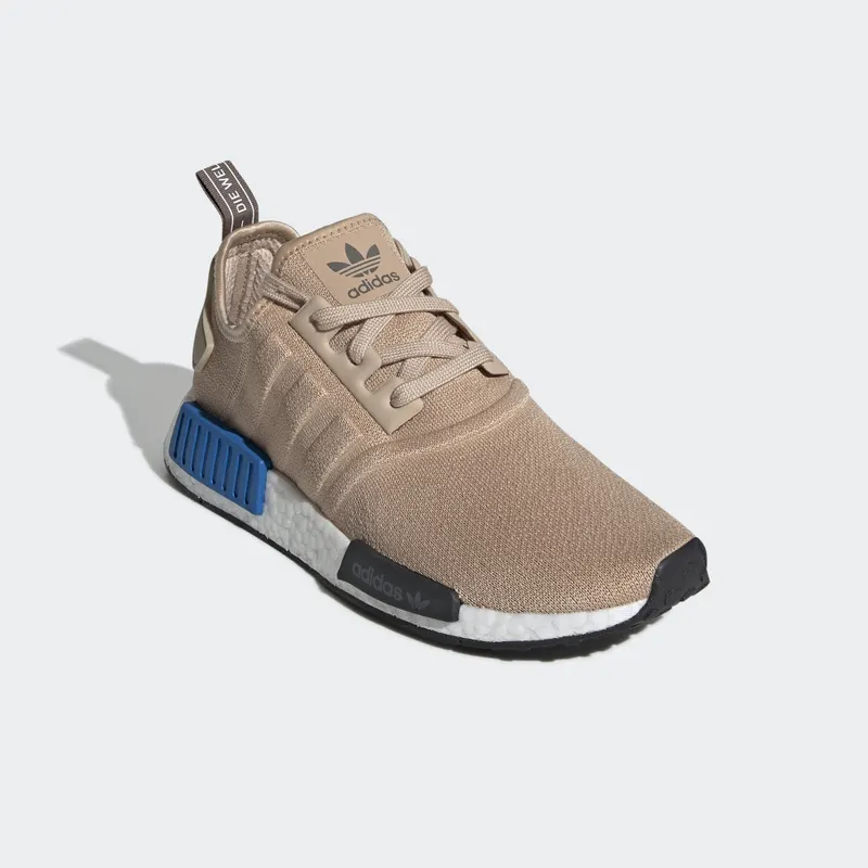 adidas NMD R1 Pale Nude Pale Nude/Pale Nude/Carbon (EE5101)