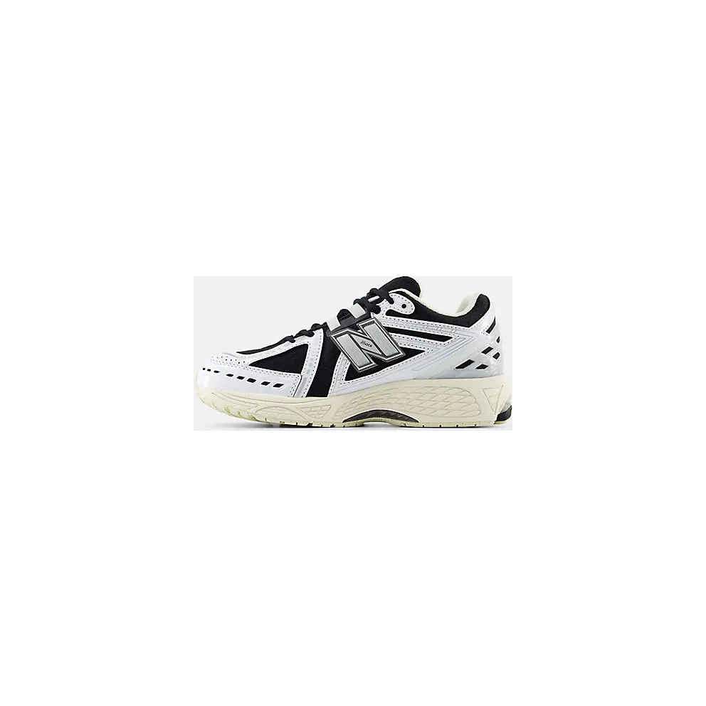 New Balance 1906 GS “White / Black” (GC1906CI)