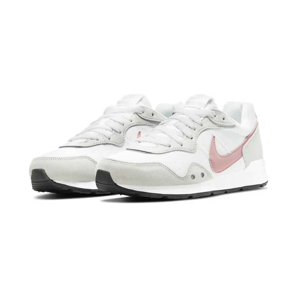 Nike Venture Runner “White / Platinum Tint / Black / Pink Glaze” (CK2948-104)