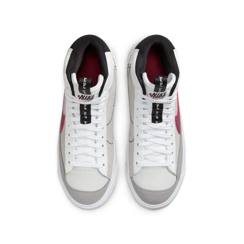 Nike Blazer Mid ’77 SE Dance Older Kids’ White (DH8640-101)