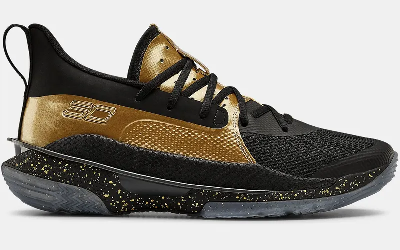 Under Armour Curry 7 Earn It Black/Gold (3023300-002)