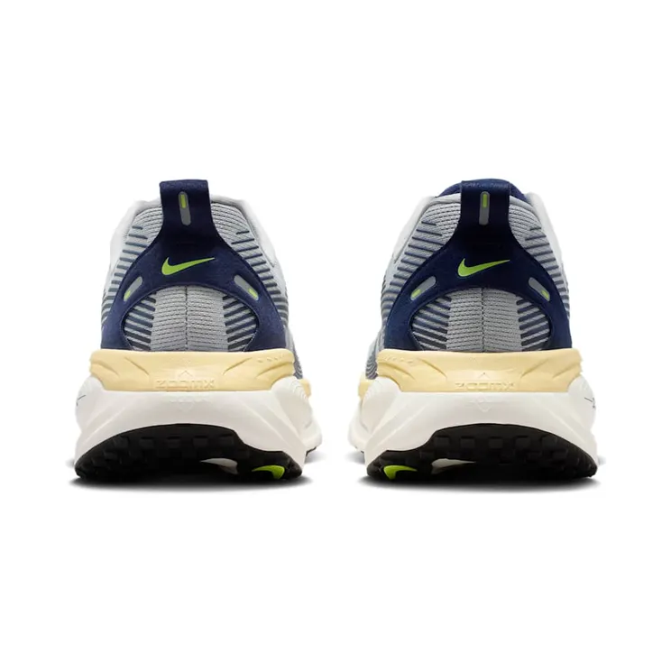 nike-vomero-18 IR1812-012