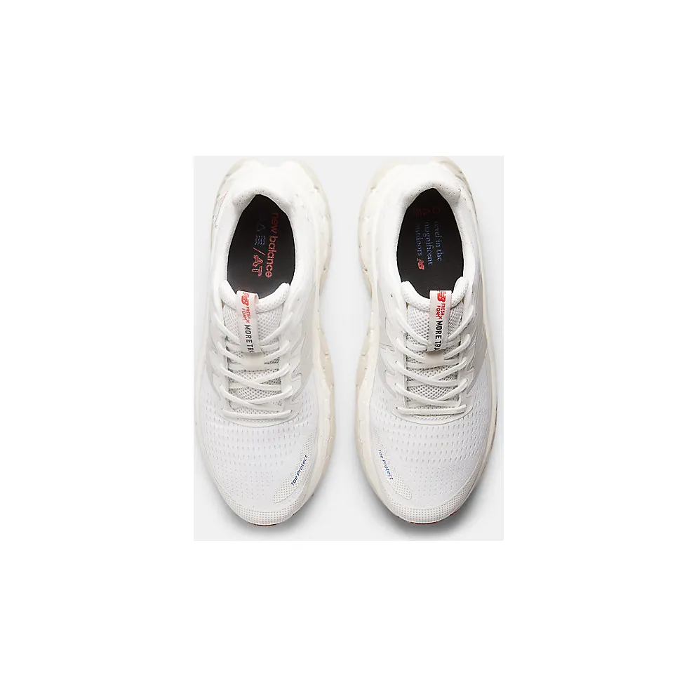 New Balance Fresh Foam X More Trail v3 ‘White Grey Gum’ (MTMORNWT)