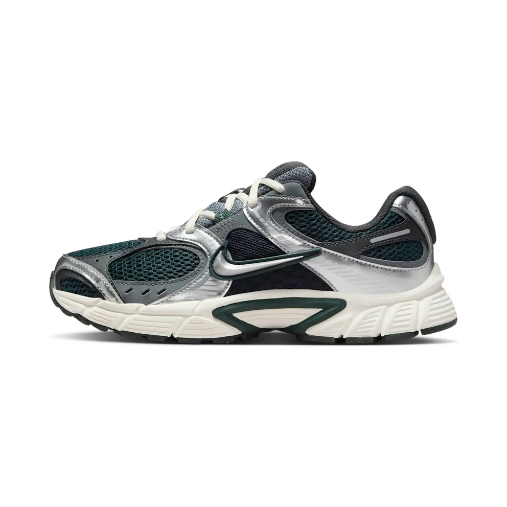Nike V5 RNR “Seaweed Metallic Silver” (HQ7901-300)
