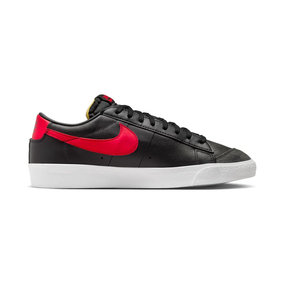 Nike Blazer Low ’77 Vintage Black University Red Anthracite White (DA6364-002)