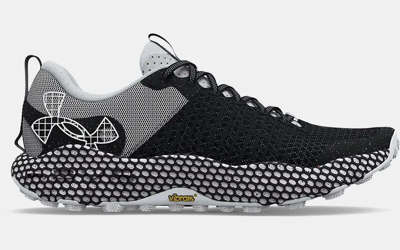 Under Armour HOVR™ Dark Sky Trail Black (3025852-001)