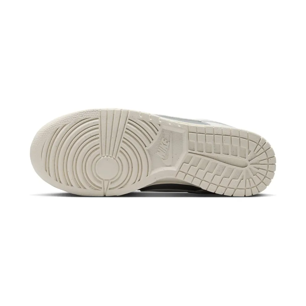 Nike Dunk Low Next Nature “Sheer Lace Pack – Metallic Platinum” (IB7311-001)