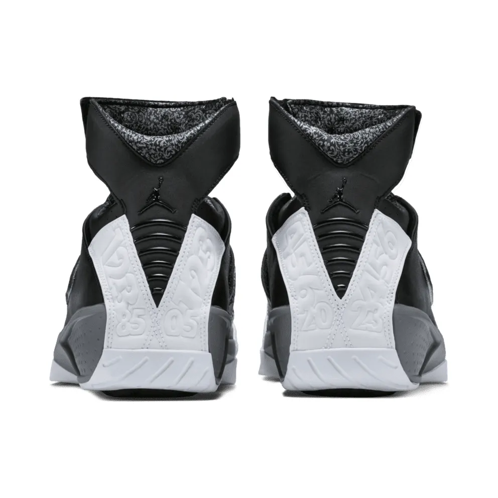 Jordan 20 Retro Playoff Black/White-Cool Grey (310455-003)