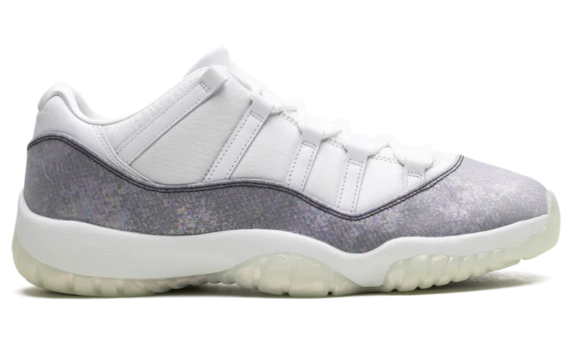 air-jordan-11 HQ7000-001