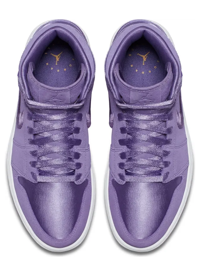 air-jordan-1 AO1847-540