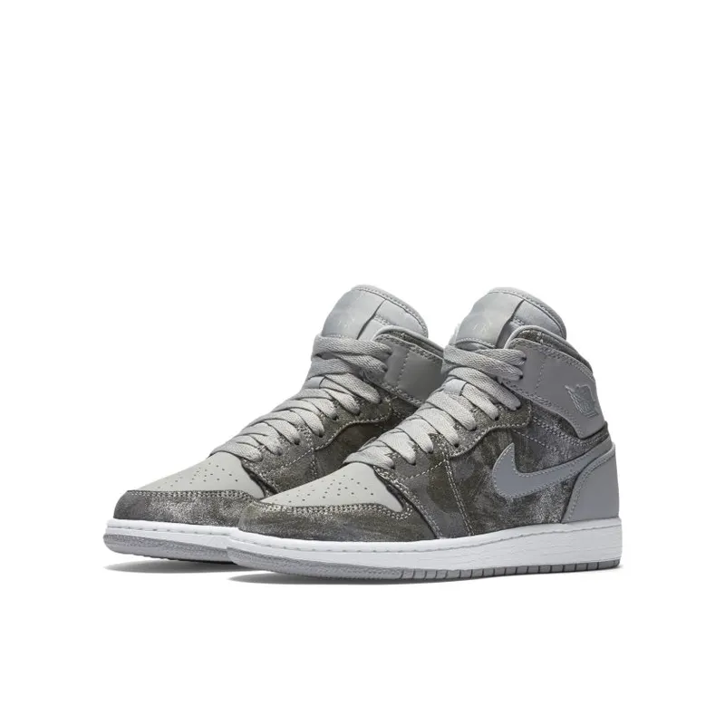 Jordan 1 Retro All Star 2016 (GS) Wolf Grey/Metallic Silver/White (819664-004)