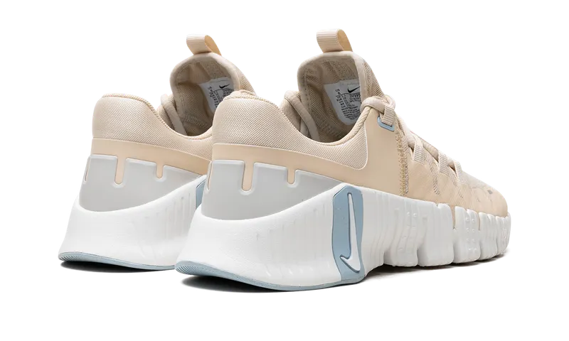 Nike FREE METCON 5 “Sanddrift” (DV3950-105)