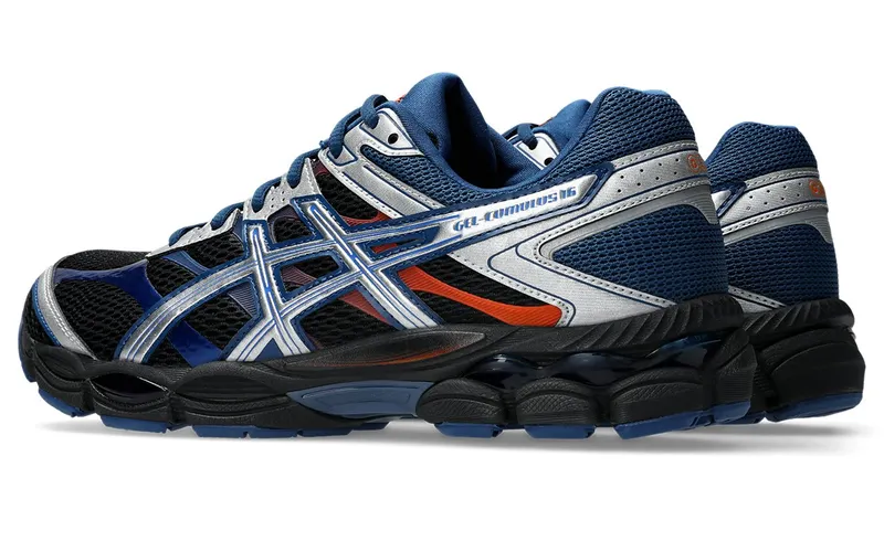 Asics Gel-Cumulus 16 “Black Illusion Blue” (1203A888-002)