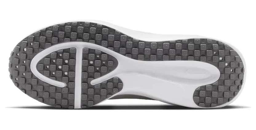 nike-revolution HJ8485-105
